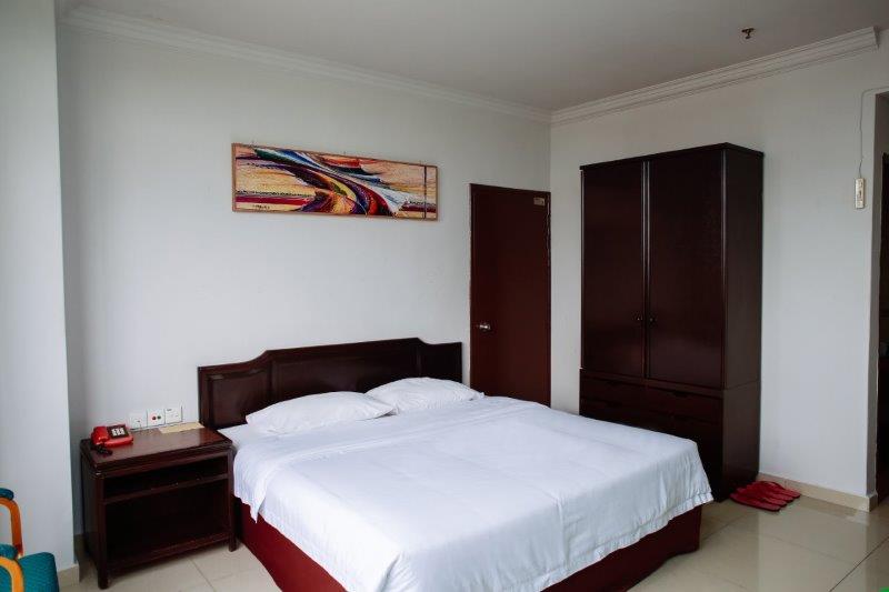 Hotel Room (Superior)
